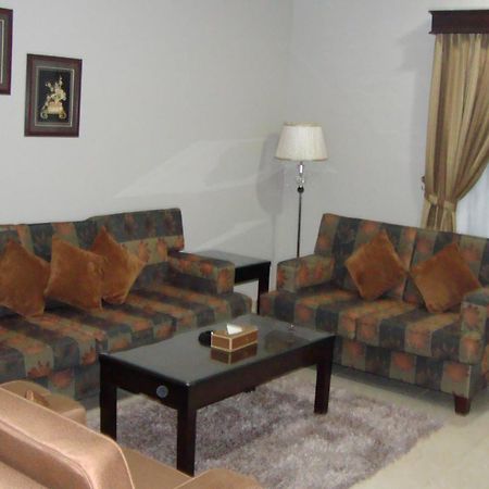One To One Aparthotel Al Khobar Room photo