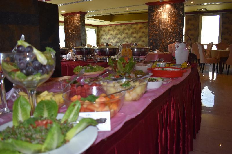 One To One Aparthotel Al Khobar Exterior photo